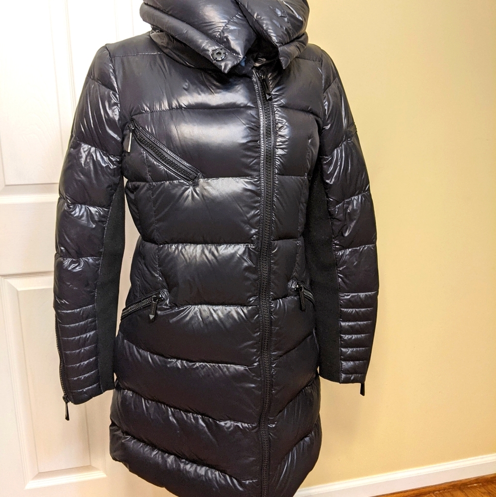 Worm coat BCBG